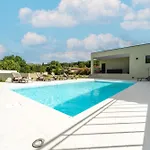 Villa Spacieuse Et Accueillante La Roque-sur-Cèze
